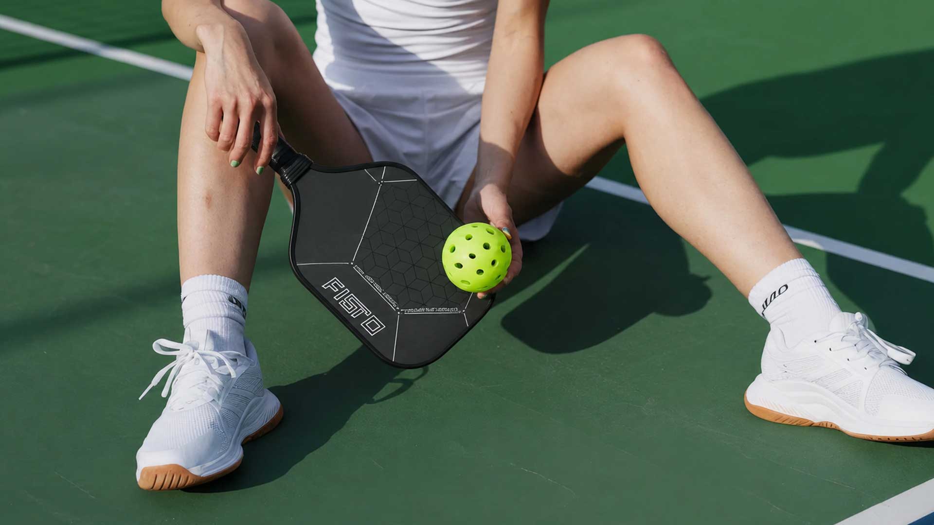 PREMIUM PICKLEBALL EQUIPMENT Professional-grade paddles
