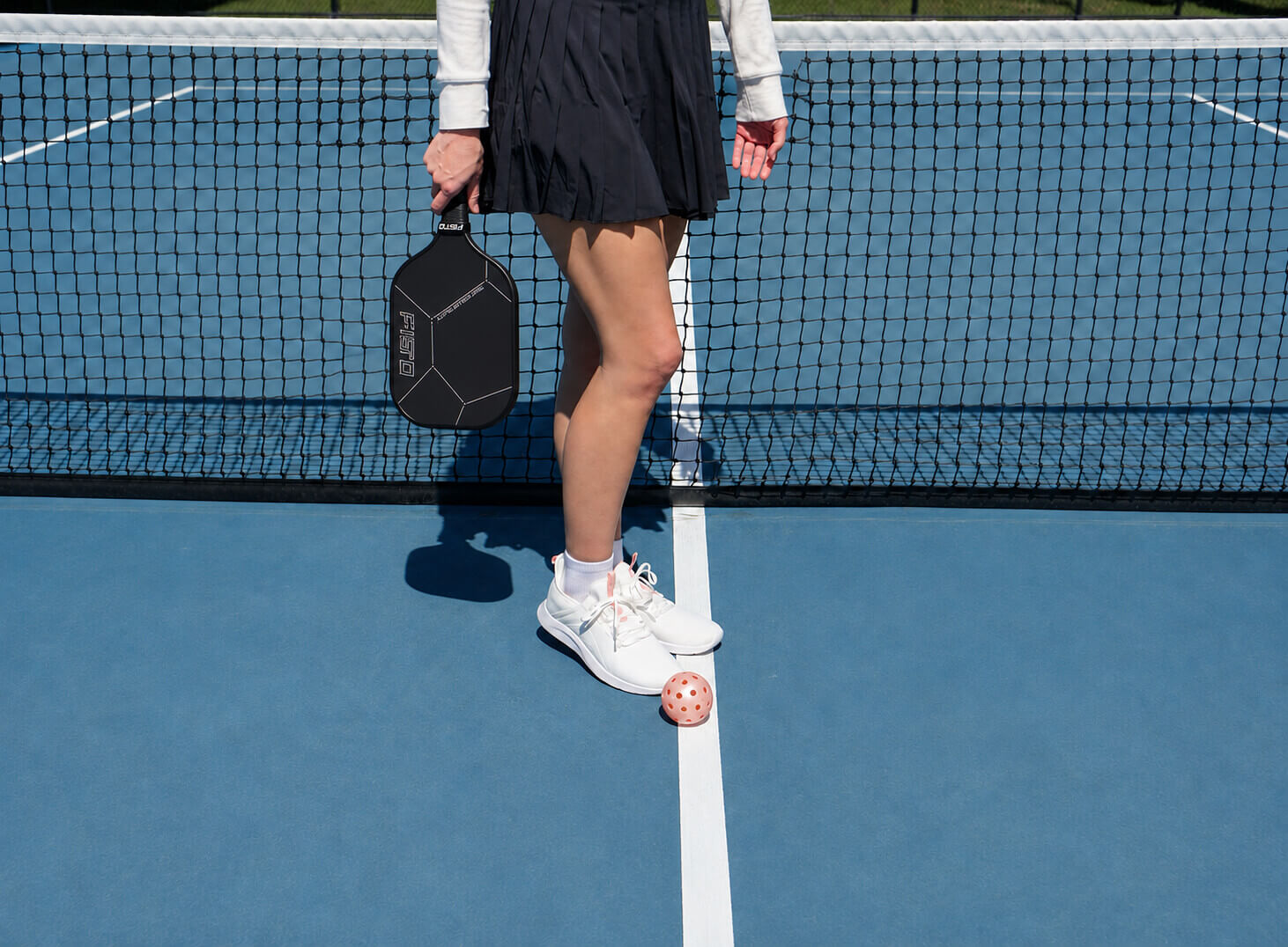 Fiberglass vs Carbon Fiber Pickleball Paddles
