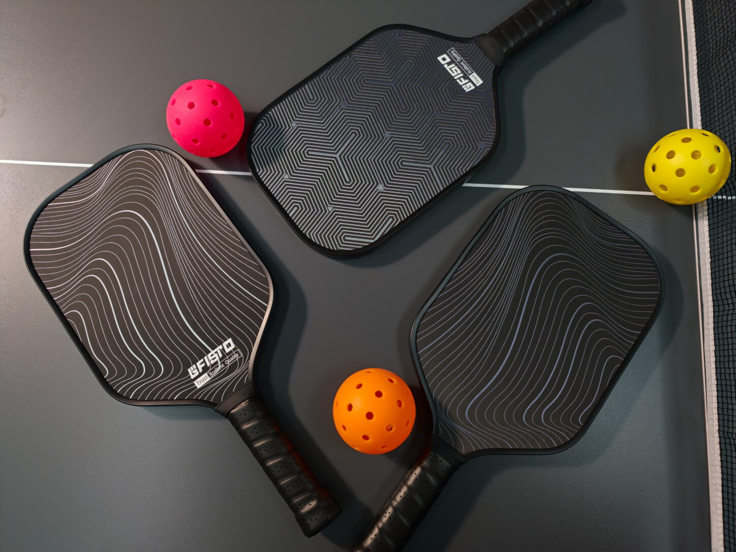 What Makes a Pickleball Paddle Feel Comfortable?